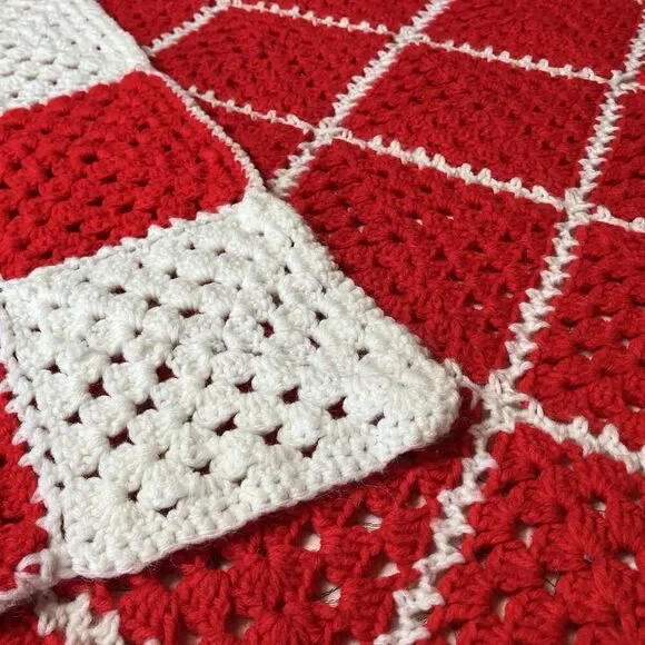 Vtg Handmade Crochet Granny Square Afghan Bedspread Approx 70 x 96 Red & White